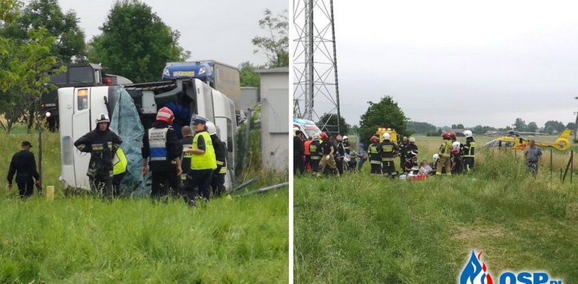 Opole: Autobus z wycieczką szkolną wpadł do rowu. Wśród rannych dzieci