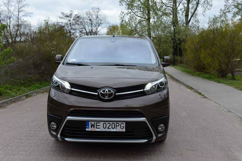 Toyota Proace Verso rodzinny opinie, testy, dane