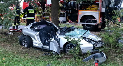 Miazga. Tyle zostało z porsche. Wskazówka zatrzymała się na...