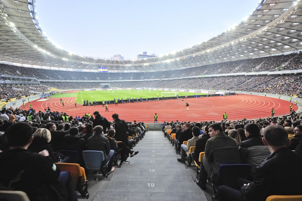 Stadion Olimpijski w Kijowie podczas meczu Dynama Kijów z drużyną z Dnietropietrowska