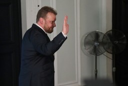 Łukasz Szumowski zakażony koronawirusem