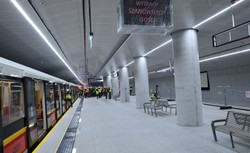 Trzaskowski zaprasza na otwarcie trzech nowych stacji II linii metra [WIDEO]