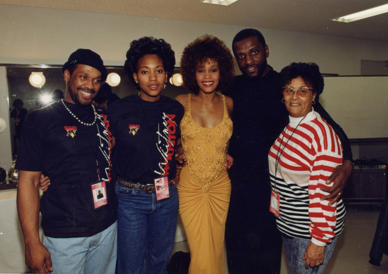 Michael Houston, Robyn Crawford, Whitney Houston, Gray Houston i Ellen White