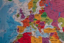 83 proc. absolwentów szkół nie robi 100 proc. Geografia. Stolice Europy