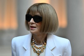 TRI SITNICE su najveće MODNE GREŠKE koje vas odmah šalju u ZATVOR ANE VINTUR: Možete od glave do pete da budete u Dioru, ali ako ovo omašite svima će biti jasno da pored STILA I UKUSA niste ni prošle