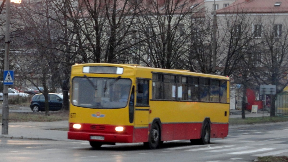 W ten weekend wprowadzone zostaną zmiany w liniach autobusowych. Miejski Zarząd Dróg przypomina również, że na ulicy Radiowej zmieniono organizację ruchu.