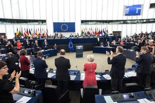 Trzydzieści tysięcy euro. Tyle wart jest migrant