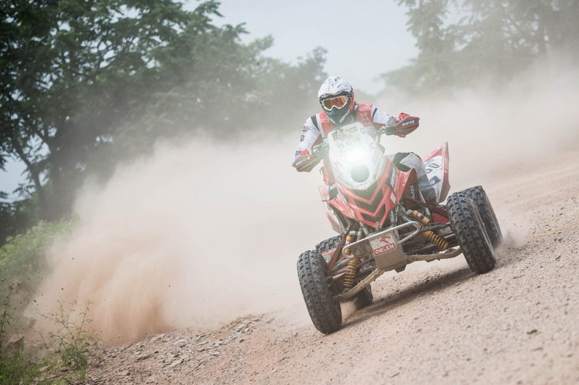 Dramat Rafała Sonika na Rajdzie Dakar. Wybuchł silnik w jego quadzie!