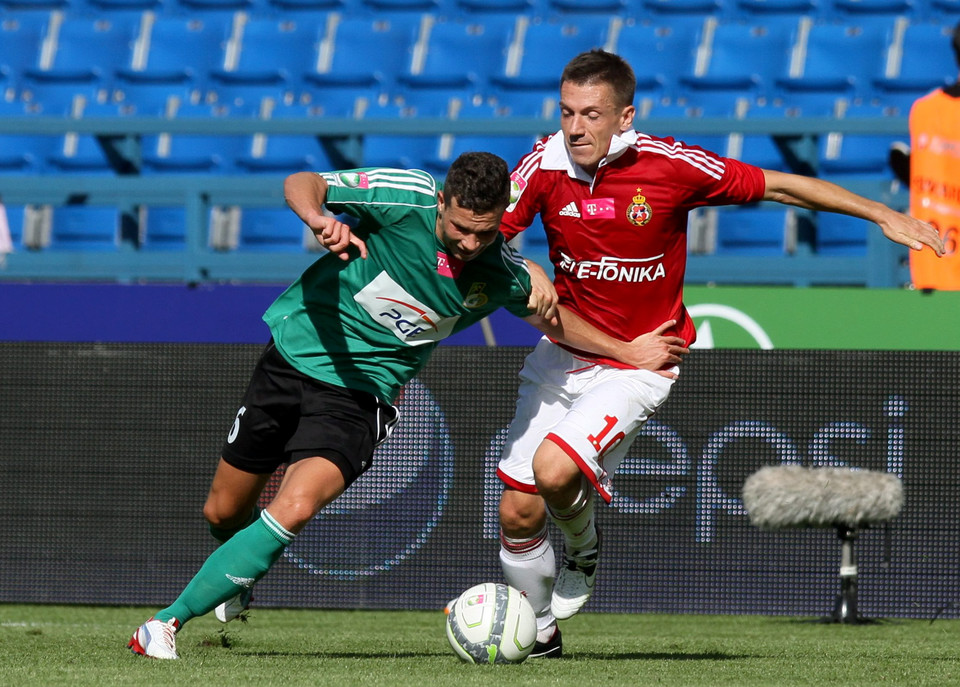 PIŁKA NOŻNA LIGA POLSKA WISŁA KRAKÓW PGE GKS BEŁCHATÓW