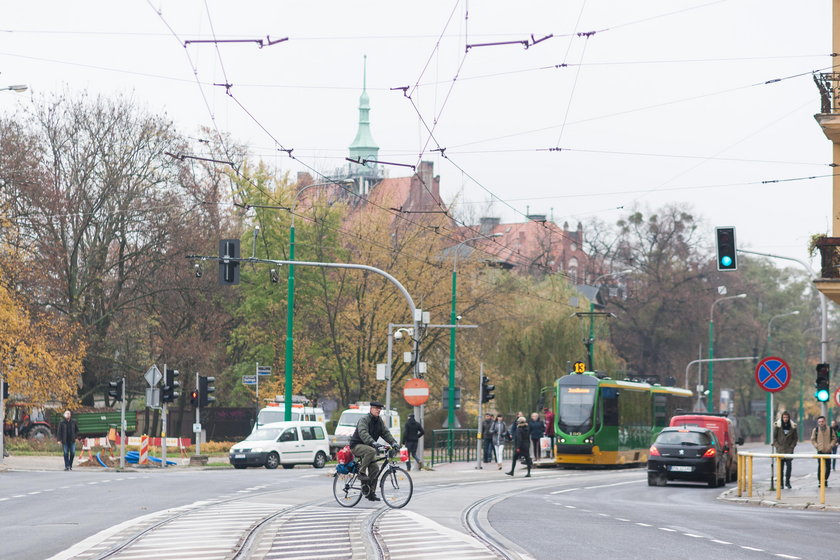 Ruszyły prace związane z wydzieleniem torowiska na ul. Grunwaldzkiej