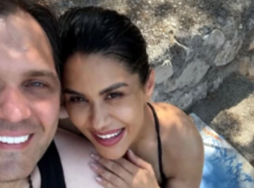 POSLE 23. DANA U BOLNICI! Mina Kostić konačno izašla iz stana, napustila zemlju sa Kasperom: Prva zajednička fotka IZAZVALA LAVINU KOMENTARA! (FOTO)