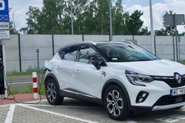 Renault Captur E-Tech. Francuzi mówią, że to "elektryk" ze wsparciem silnika spalinowego