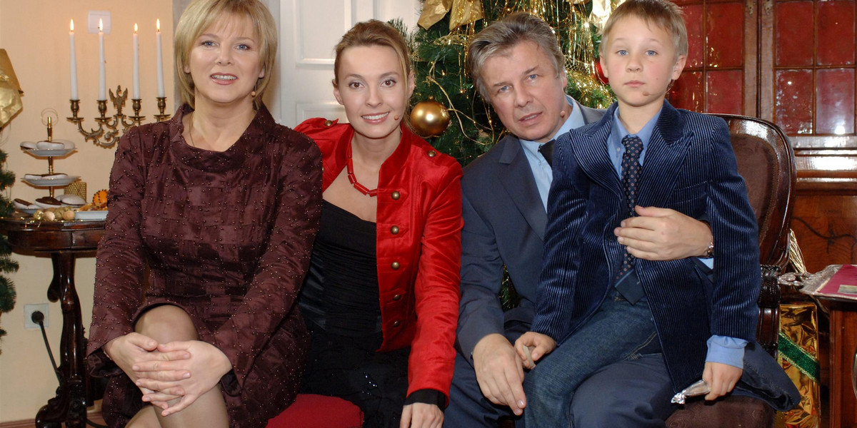 Emilian Kamiński z siostrą Dorotą Kamińską, żoną Justyną Sieńczyłło i synem Kajetanem. Rok 2005.