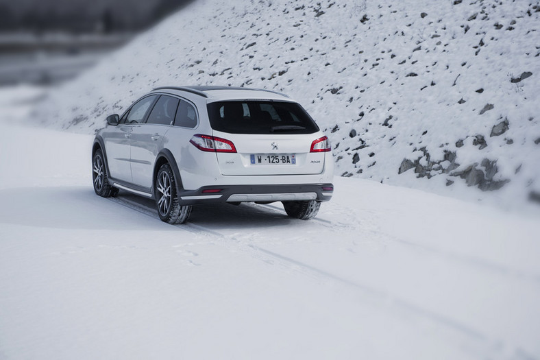 Peugeot 508 RXH: kombi na każdą drogę