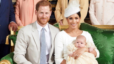 Harry, Meghan i Archie w 2019 r.