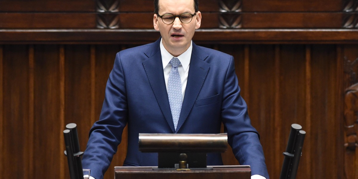 Premier Morawiecki przekonywał w Sejmie, że ceny są niższe niż przed rokiem