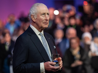 Könnyeivel küszködött Károly király: teljesen megrázták a történtek az uralkodót