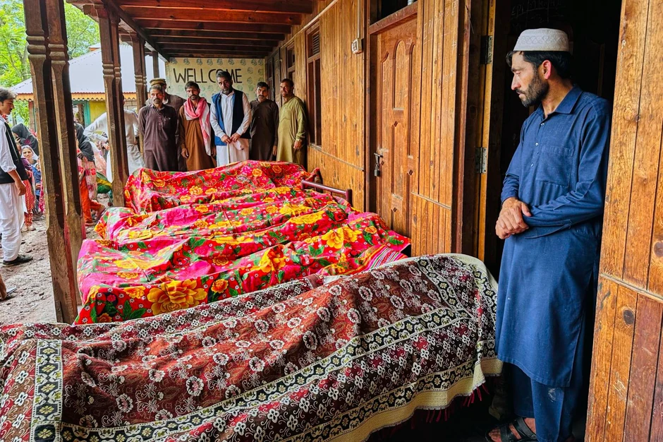 Gotovo 200 ljudi poginulo u poplavama u Pakistanu