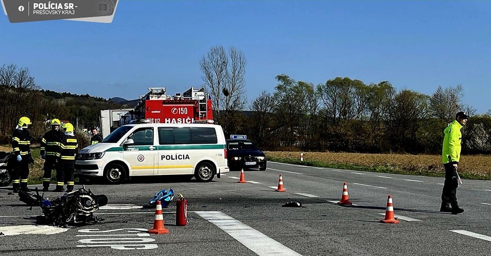 Pri nehode v okrese Vranov nad Topľou zomrel motorkár. 