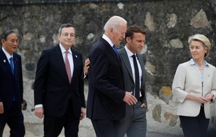 von der Leyen po spotkaniu z Bidenem: przechodzimy od sporów do współpracy