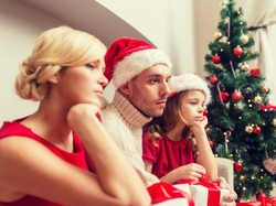 5 sposobów na bezkonfliktowe spędzenie świąt z "troskliwą" rodziną