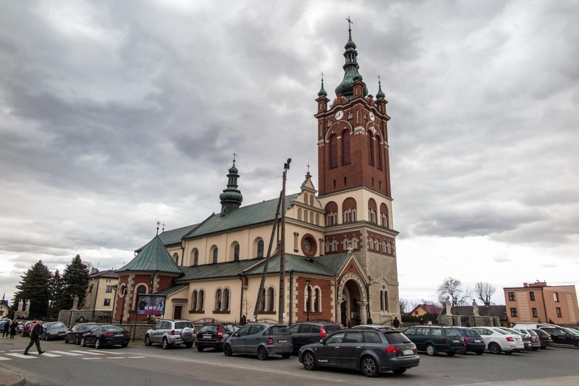 Smutek i łzy w Borzęcinie