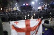 Starcia protestujących z policją w Tblisi, 8 marca