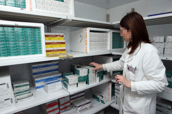 Mast za oči se povlači iz apoteka: Alarm zbog sumnje na pogrešnu supstancu