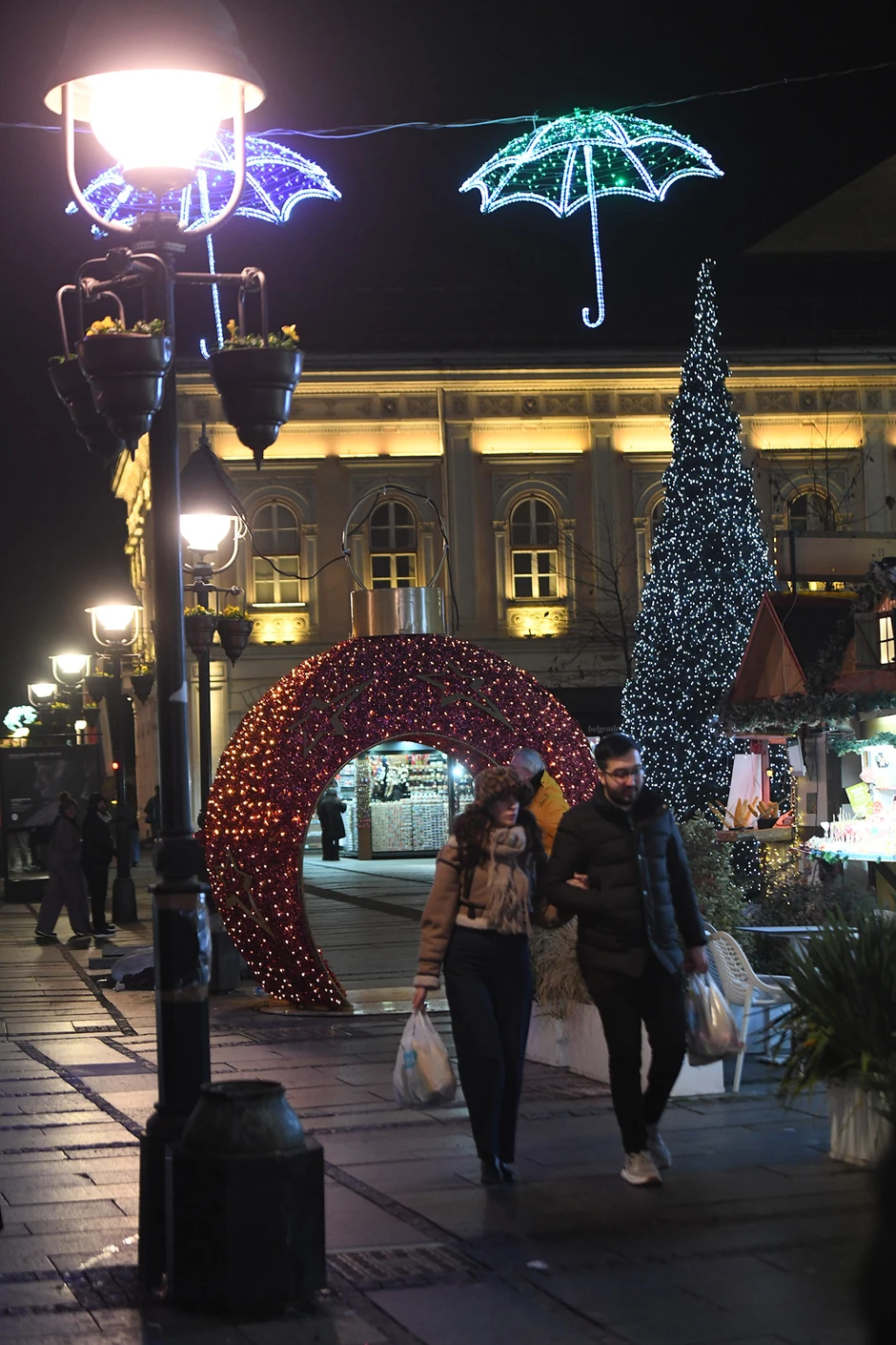 Novogodišnji ukrasi Beograd