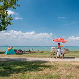 Újra kellett éleszteni egy idős férfit az egyik balatoni strandon