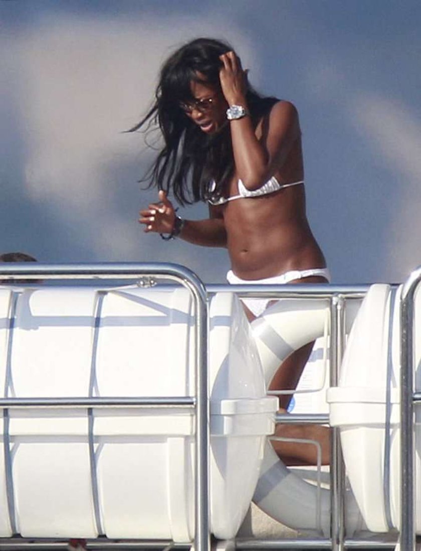 Tak wypoczywa Naomi Campbell