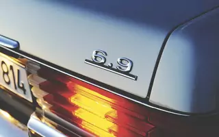 Mercedes 450 SEL 6,9 - niezwykła Klasa S