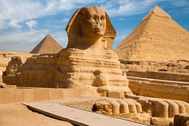 Wielki Sfinks w Egipcie częściowo zawdzięcza swój niesamowity kształt działaniom natury