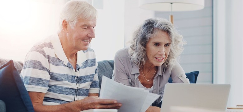 8 mln seniorów czekają zmiany. Znamy datę wprowadzenia nowych dokumentów