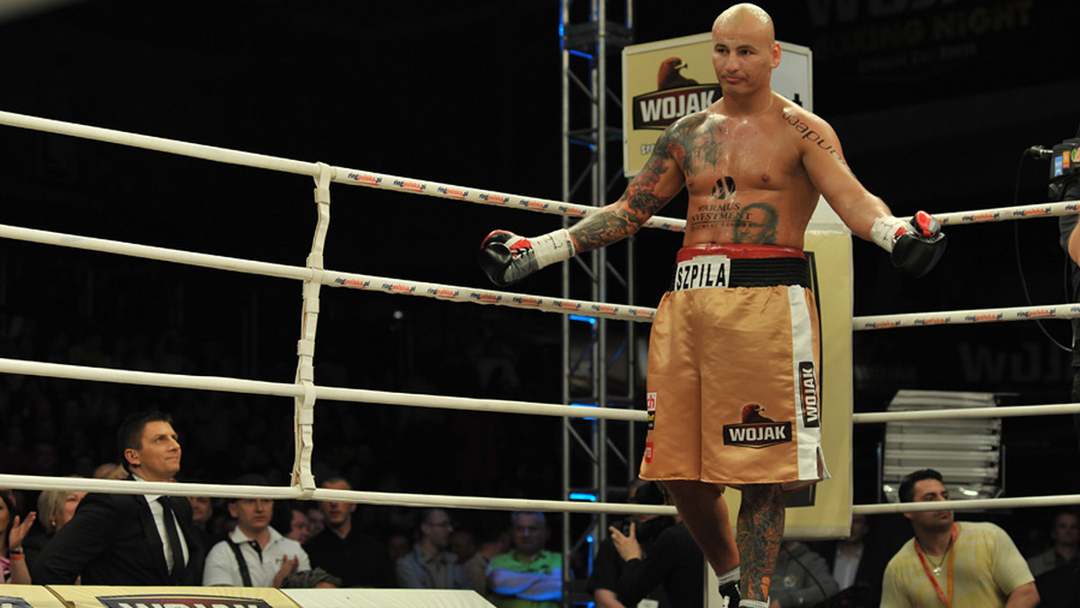 Pas WBC Baltic wagi ciężkiej będzie stawką walki Artura Szpilki z Brianem Minto. Polsko-amerykański pojedynek będzie główną atrakcją gali "Wojak Boxing Night" 15 czerwca w Bydgoszczy.