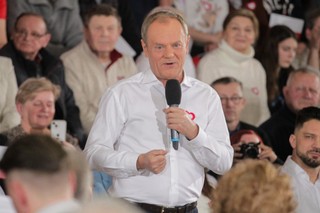 Donald Tusk rozpoczyna objazd po kraju. Co powiedział w Morągu?