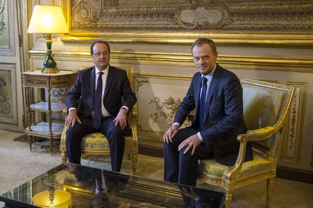 Francois Hollande i Donald Tusk w Paryżu. Fot. EPA/ETIENNE LAURENT/PAP/EPA