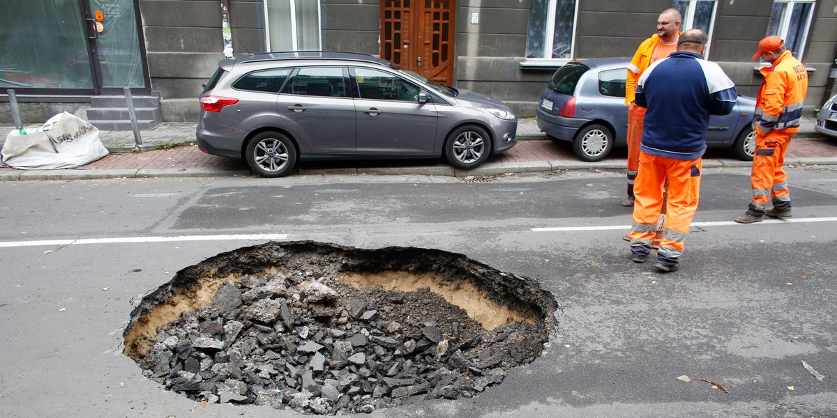 PiS zapisał w budżecie dziurę budżetową na poziomie niemal 60 mld zł