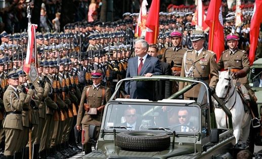 mem / PISs OFF reaktywacja