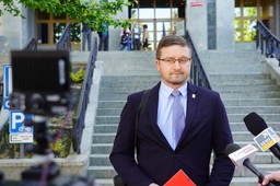 Obrońca Juszczyszyna złożył do prokuratury zawiadomienie na I prezes SN Manowską