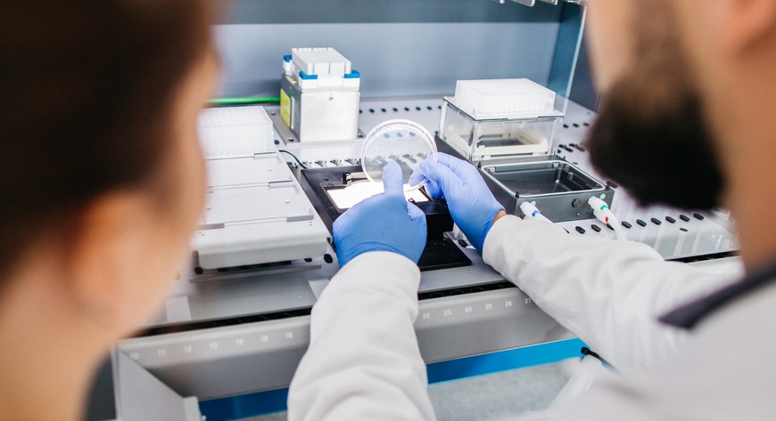 Laboratoria WPT umożliwiają realizację skomplikowanych analiz bez konieczności inwestowania we własne laboratorium czy zatrudniania wysoko wyspecjalizowanego personelu. 