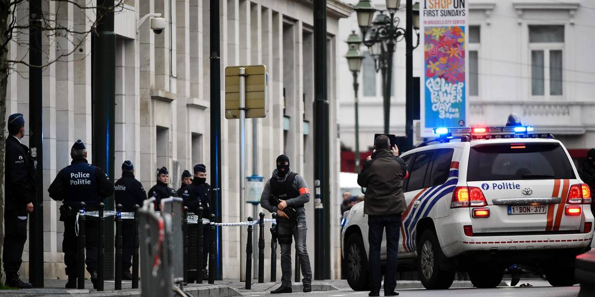 Trwa operacja antyterrorystów w Belgii w związku z zatrzymaniem terrorysty oskarżonego o planowanie zamachu we Francji