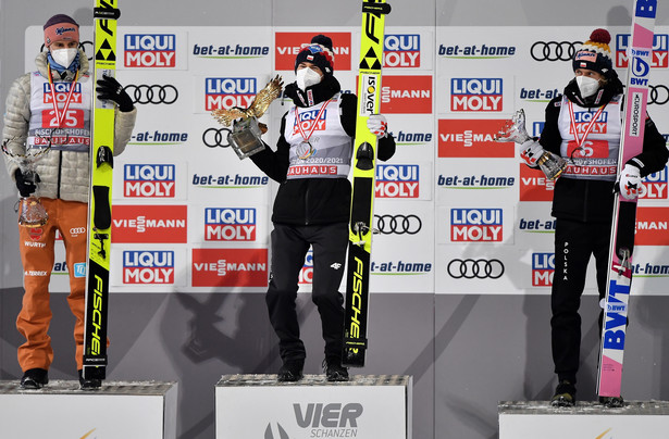 Karl Geiger, Kamil Stoch i Dawid Kubacki