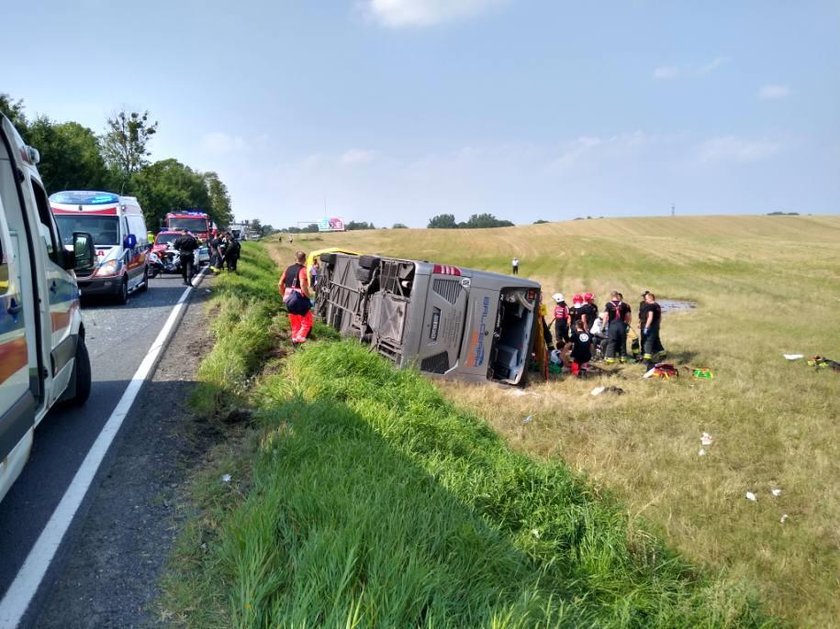 Groźny wypadek w pobliżu miejscowości Klewki