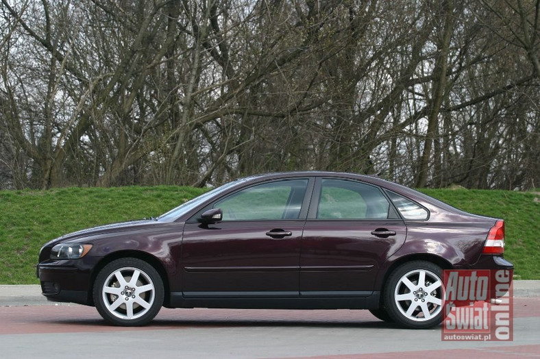 Volvo S40