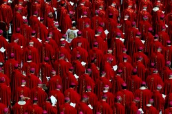 "Są kobiety z ambicjami władzy w Watykanie". Kardynałowie ujawniają podziały przed konklawe