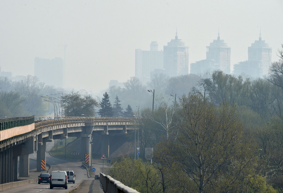 Smog w Kijowie. W stolicy Ukrainy jest dziś najgorsze powietrze na świecie 