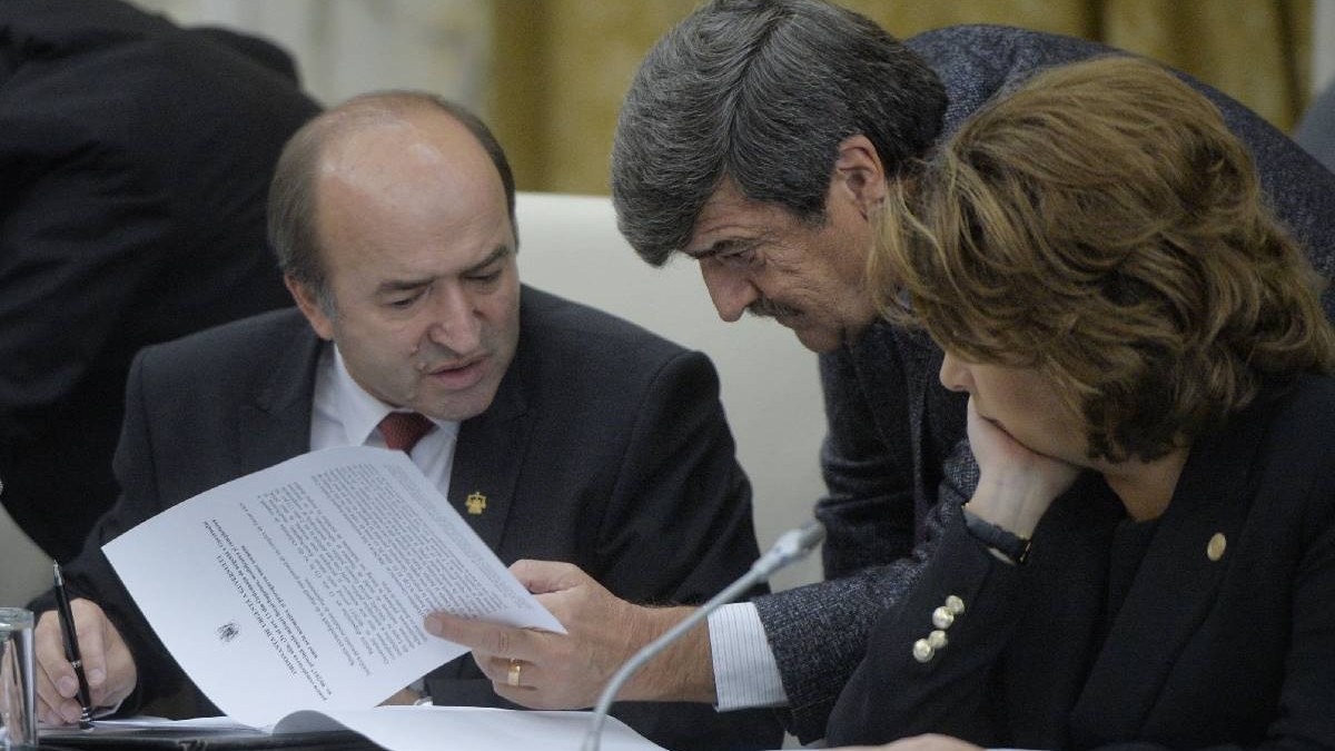 Fiul lui Tudorel Toader, Alexandru, arestat preventiv pentru 30 de zile, pentru viol și hărțuire

