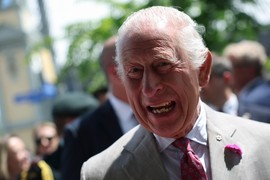 Čarls stigao u KANADU, Hari POBEGAO nakon što je rekao da ŽELI DA SE POMIRI SA OCEM jer ne zna koliko će kralj poživeti: Ni korak bliže pomirenju