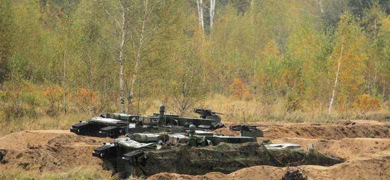 NATO demonstruje siłę. Tysiące żołnierzy i czołgów na Łotwie